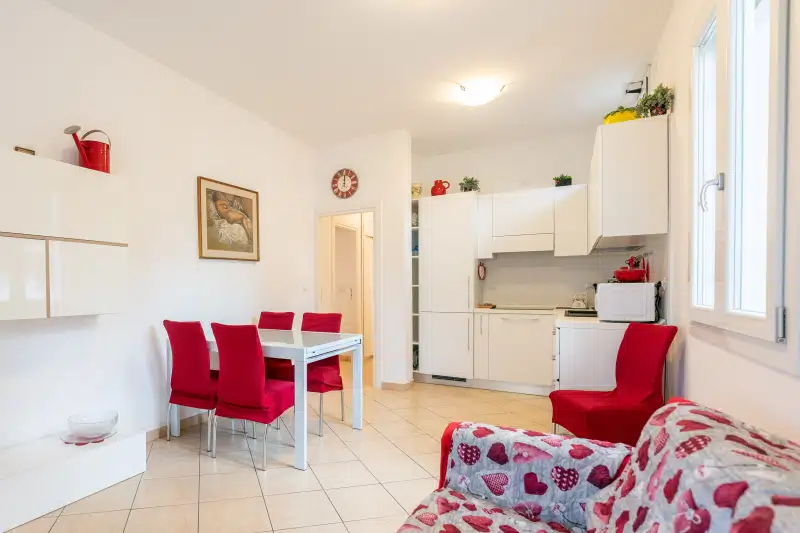 Amanta villetta con posto auto